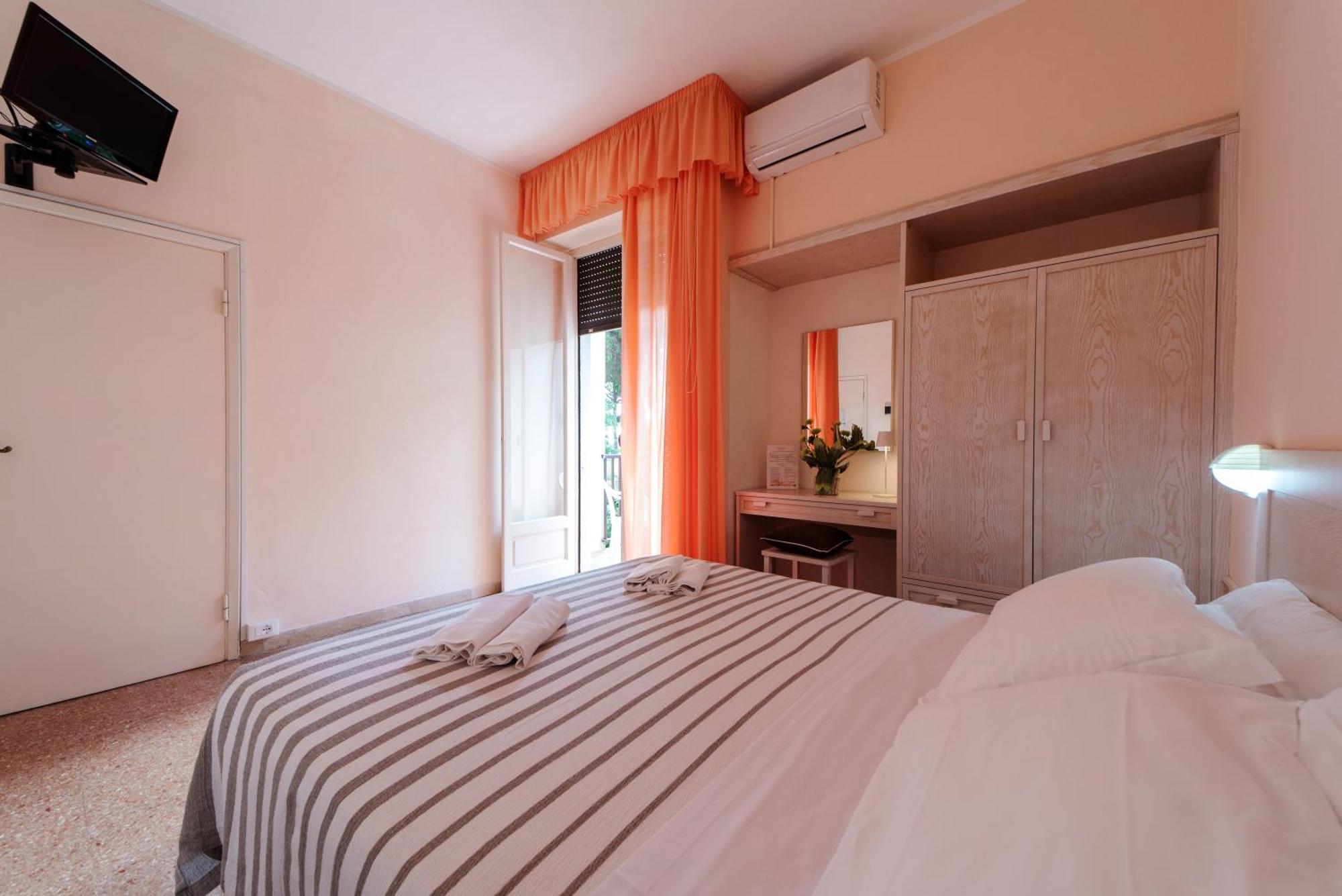 Frank'S Hotel Capoliveri  Ngoại thất bức ảnh